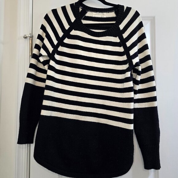 Anthropologie Rebekah Striped Tunic Sweater in Black and White - Picture 2 of 8